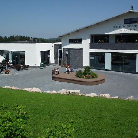 Reit- Und Sporthotel Eibenstock Kültér fotó